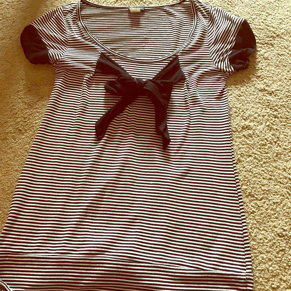 Striped shit with bow, sailor style
